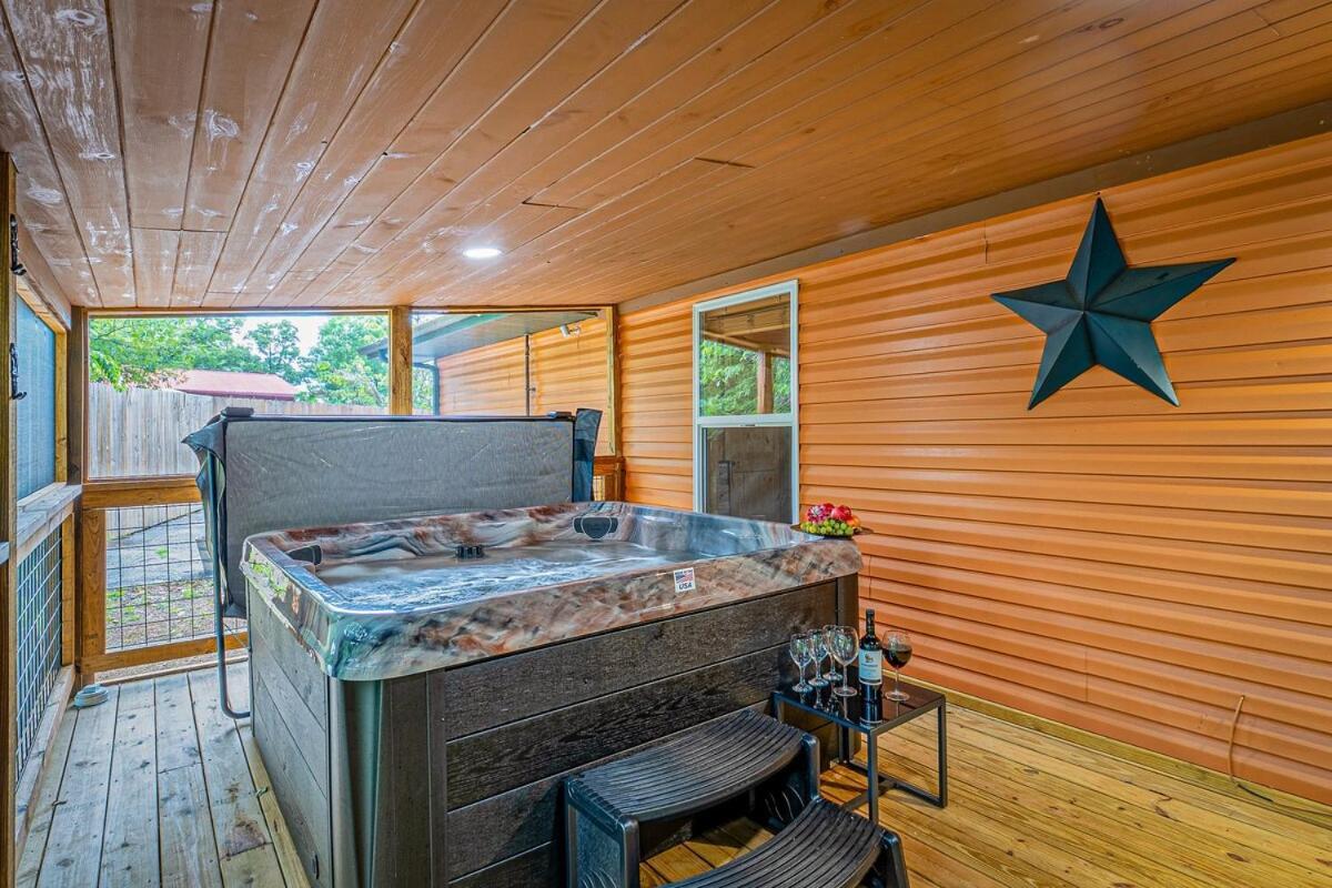 Paradise At The Smokies Cabin With Hot Tub! Sevierville Exteriör bild